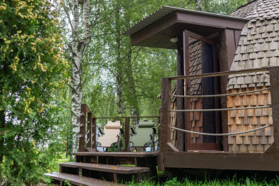 Дубовый мотив